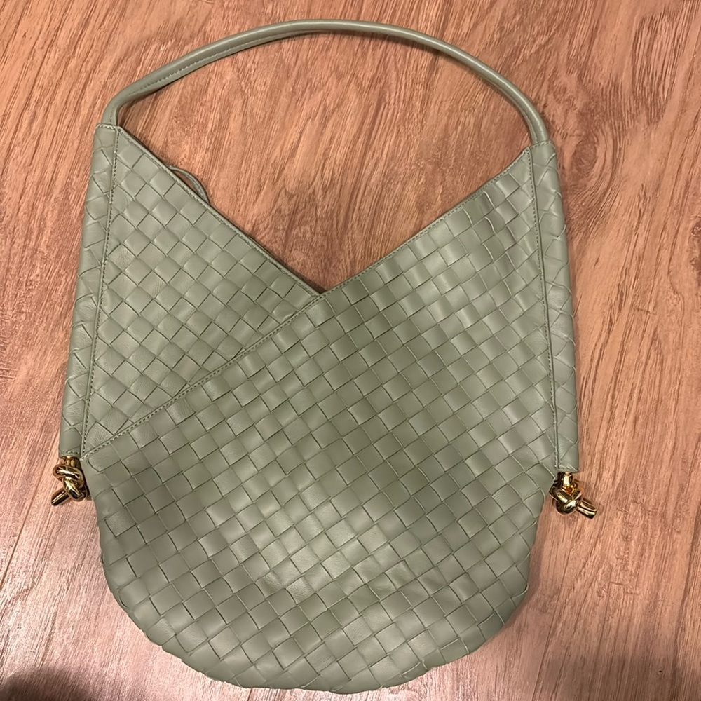Bottega Solstice bag DUPE